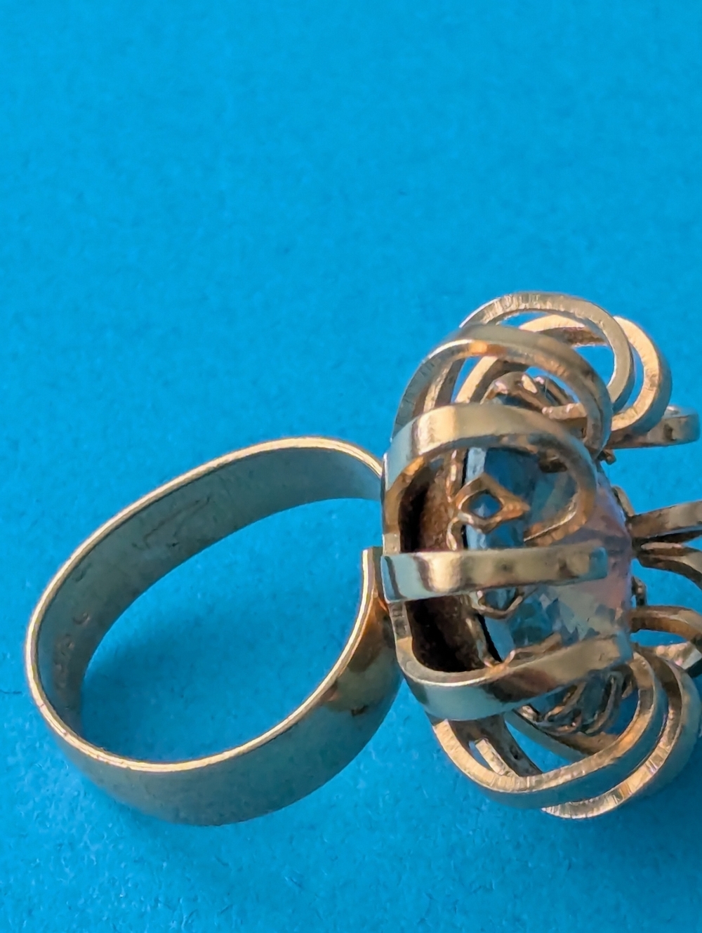 Vintage 1969 Signed Sarah Coventry "Mystic Blue" Brooch Earrings & Ring! - Picture 6 of 6